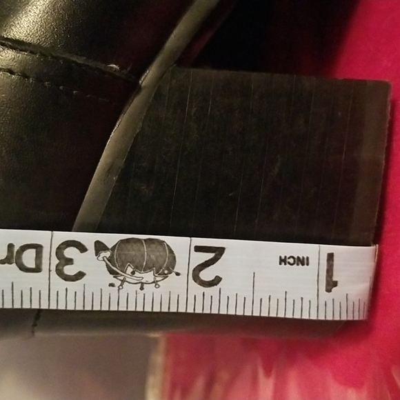 LAST CHANCE! Ralph Lauren Boots - Picture 9 of 9